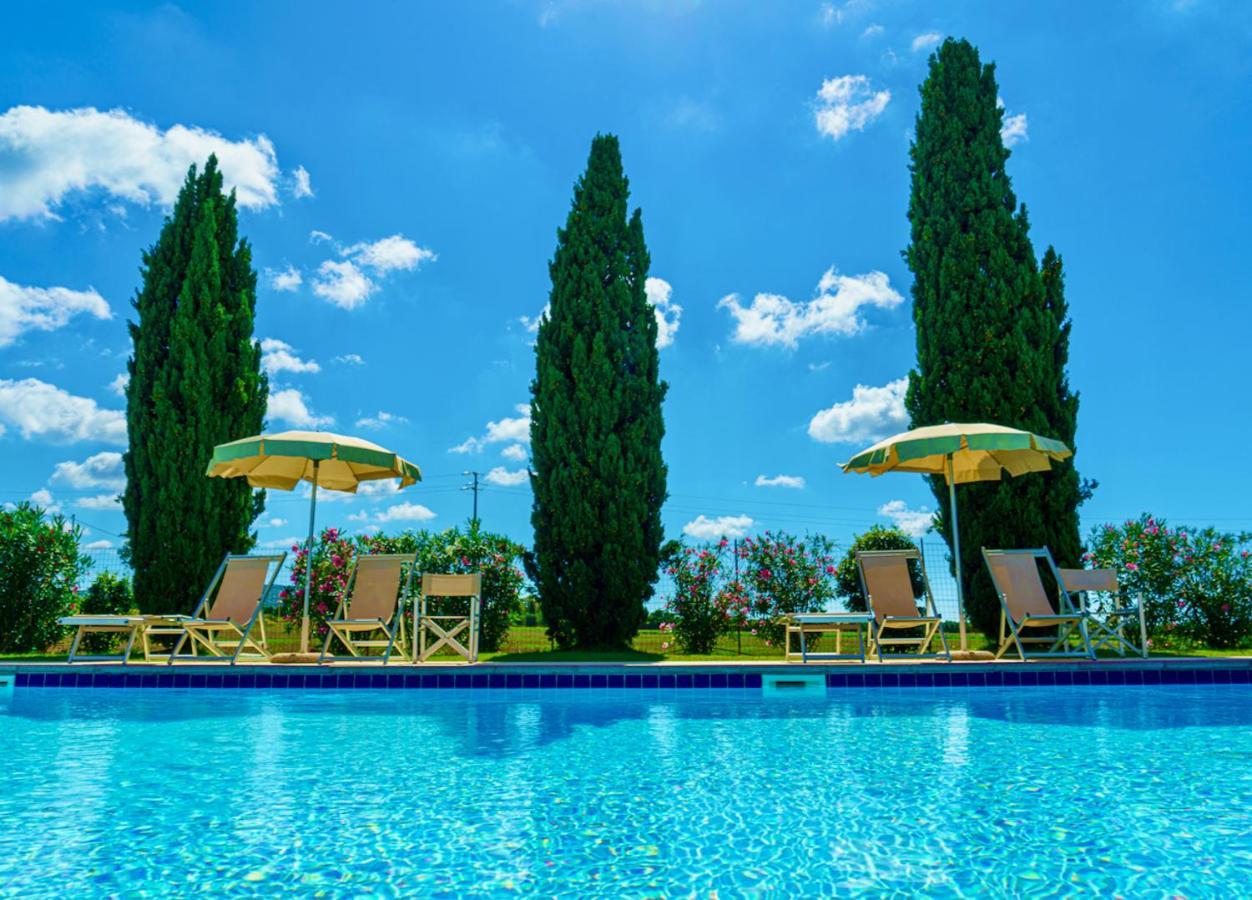 Appartamenti In Residence Villa Santa Maria Сан-Вінченцо Екстер'єр фото